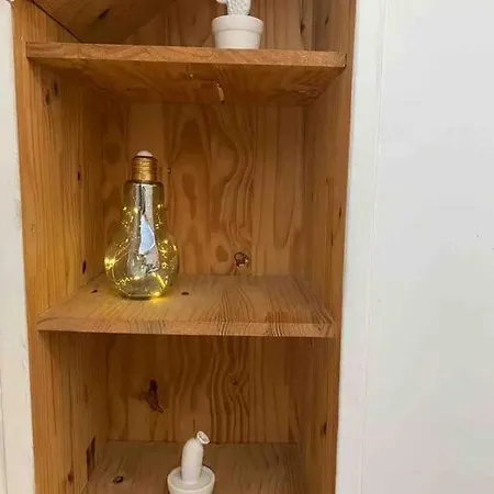 Daire Guepin : Hyper Centre Au Pied Du Tram