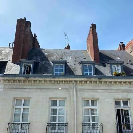 Guepin : Hyper Centre Au Pied Du Tram Daire Nantes